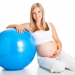Необходимые упражнения для беременных. Как готовимся к родам, так и будем рожать!