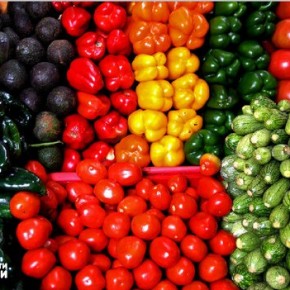 Как влияет цвет пищи на больных?