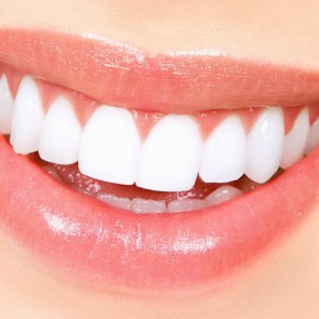 Симптомы и осложнения зубного камня